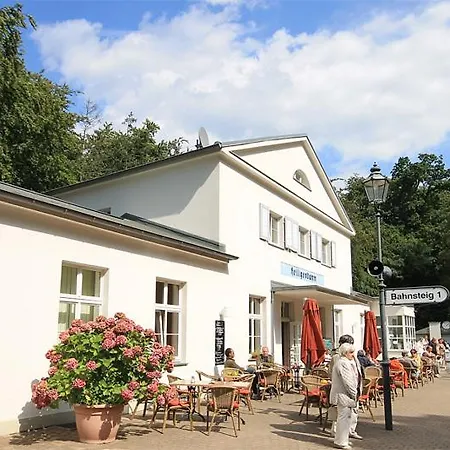 Hotel Mollibahnhof - Mollibahnhof Dz 04 *
